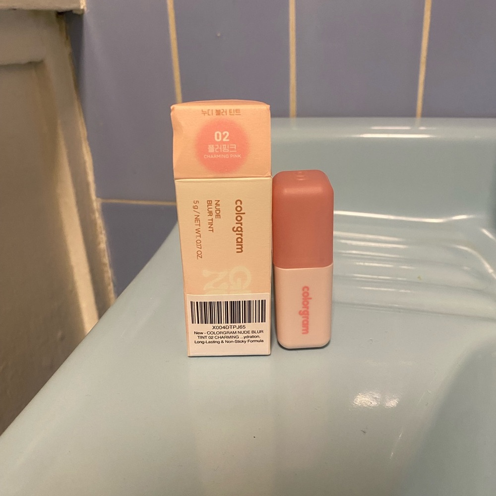 NEW - Nude Lip Gloss - NWT